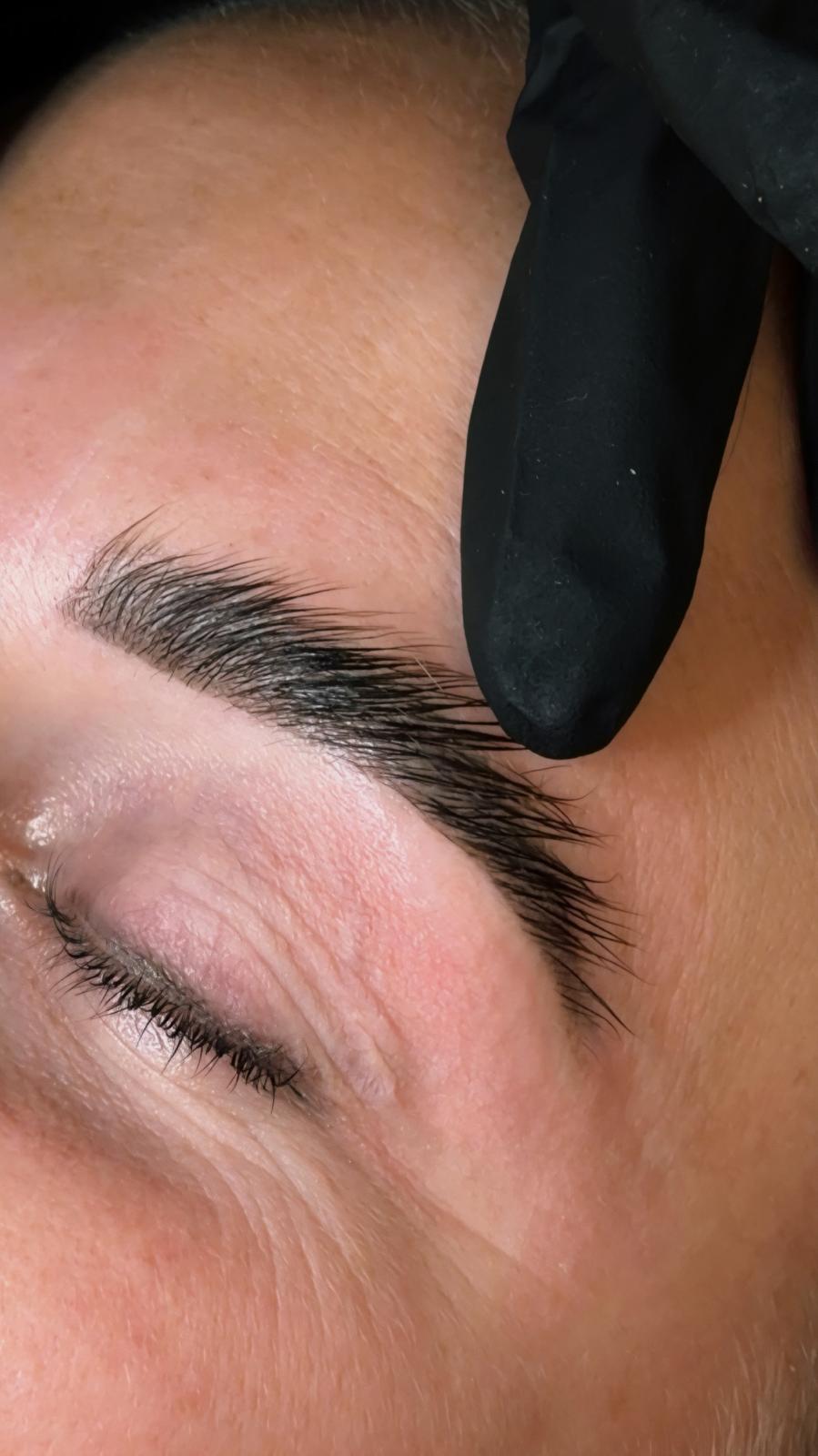 Brow lamination bij Silon in Sneek